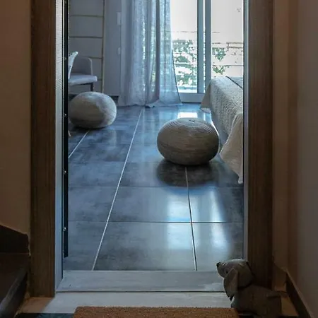 Yasemi 1 Apartment